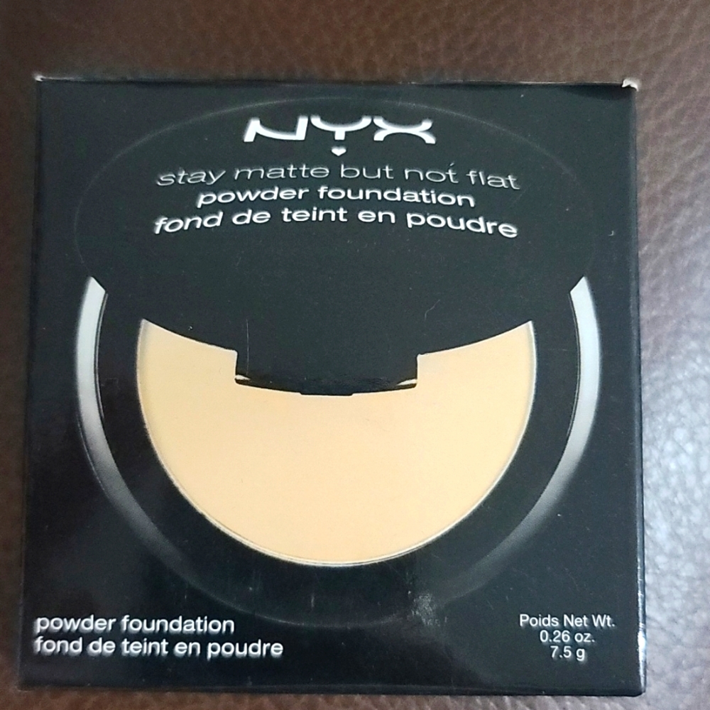 NYX Stay Matte But Not Flat - Medium Beige